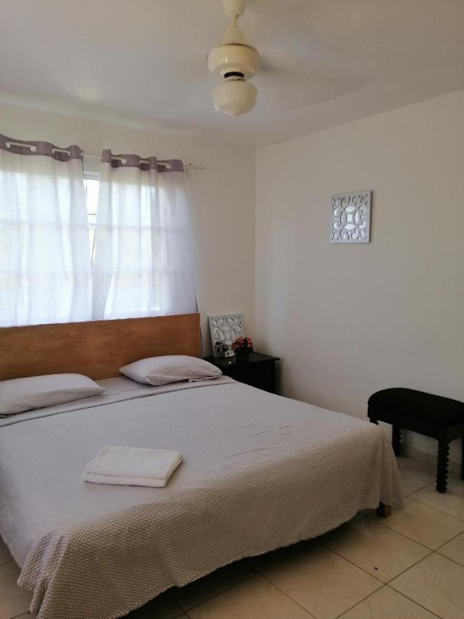 Posada Dilia Del Alba Santo Domingo Eksteriør billede